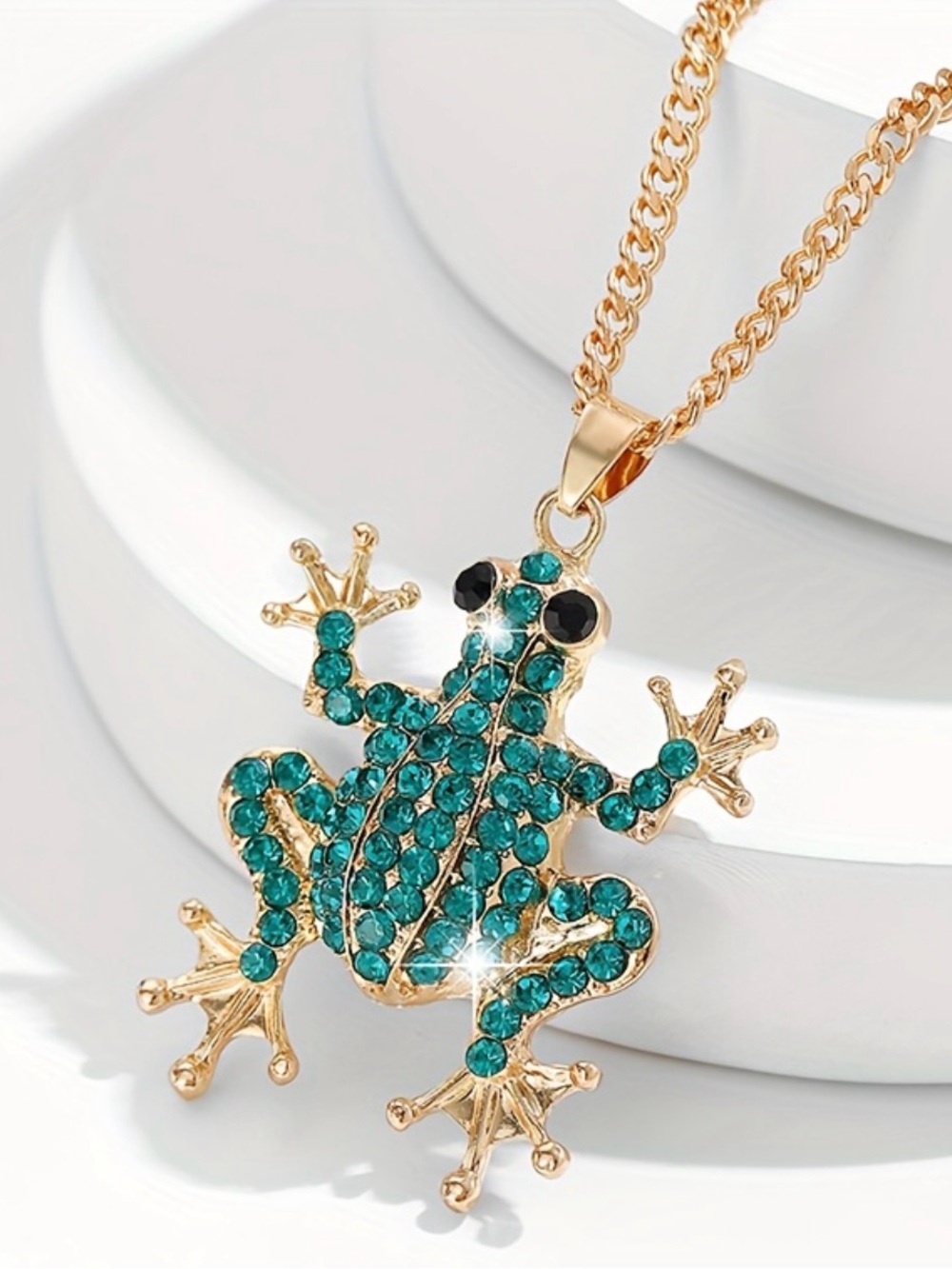 Green frog rhinestone golden necklace